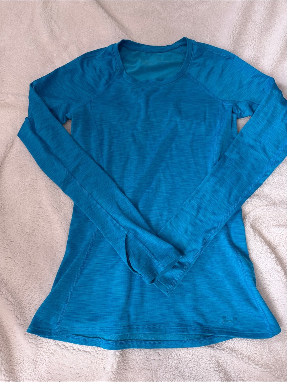 Under Armour Women's Teal-Blue Long Sleeve Heat-Tech Performance Shirt